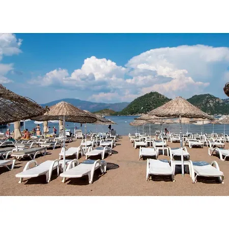 Munamar Beach Residence מלון